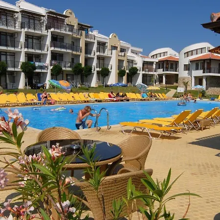 Diamond Apart Complex Guesthouse - Dinevi Marina Sveti Vlas