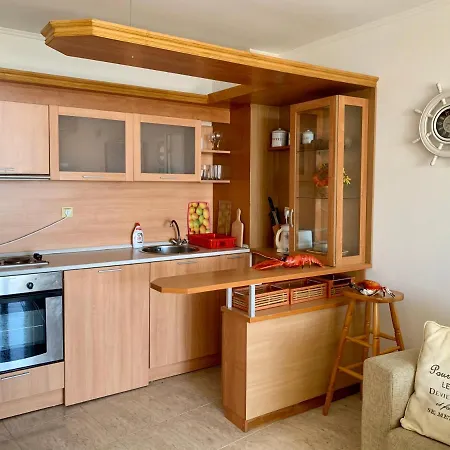 Diamond Apart Complex Guesthouse - Dinevi Marina Apartment